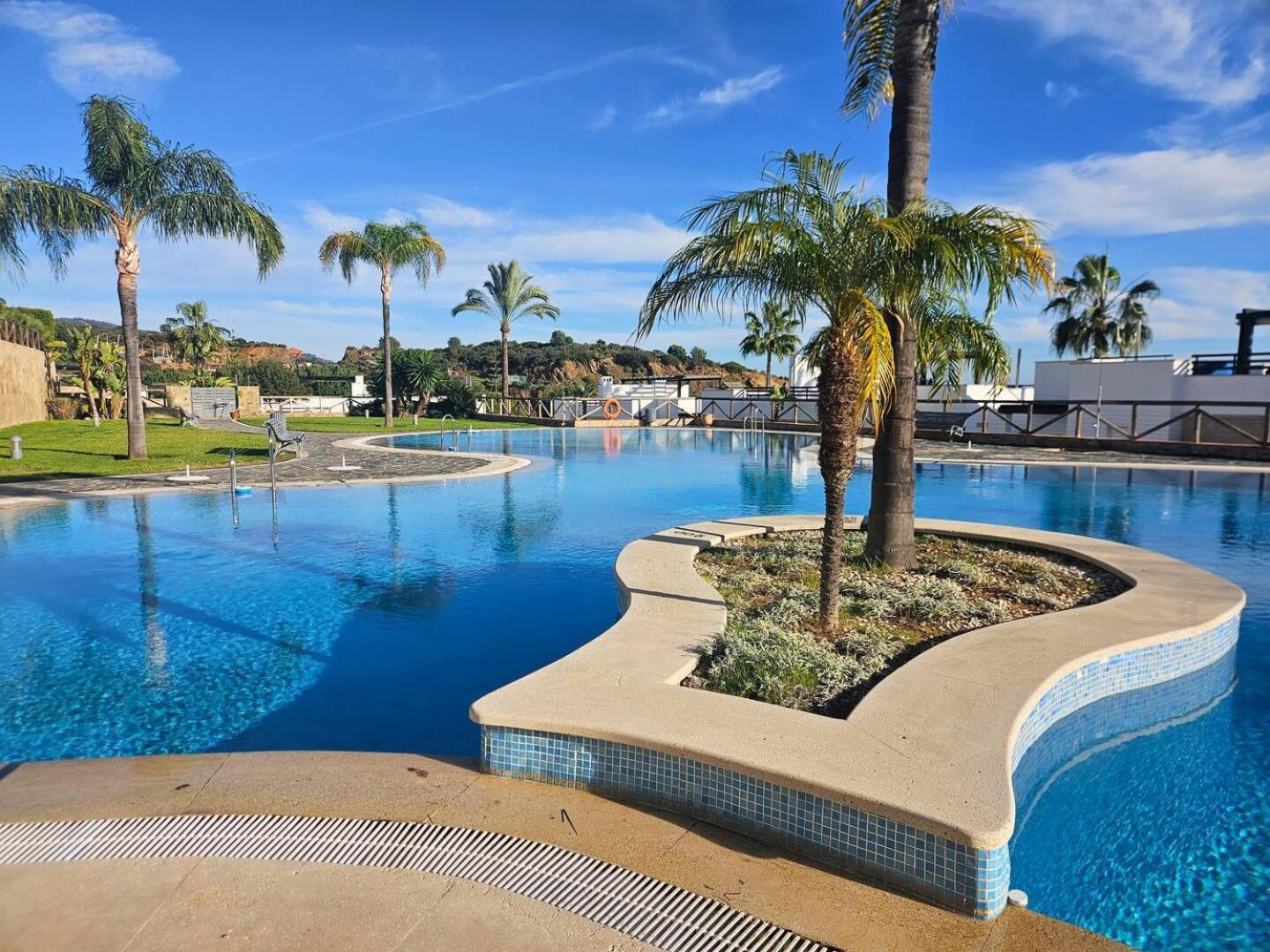 Holiday home Pass The Keys Spacious 4-bed With Jacuzzi Bbq Marbella