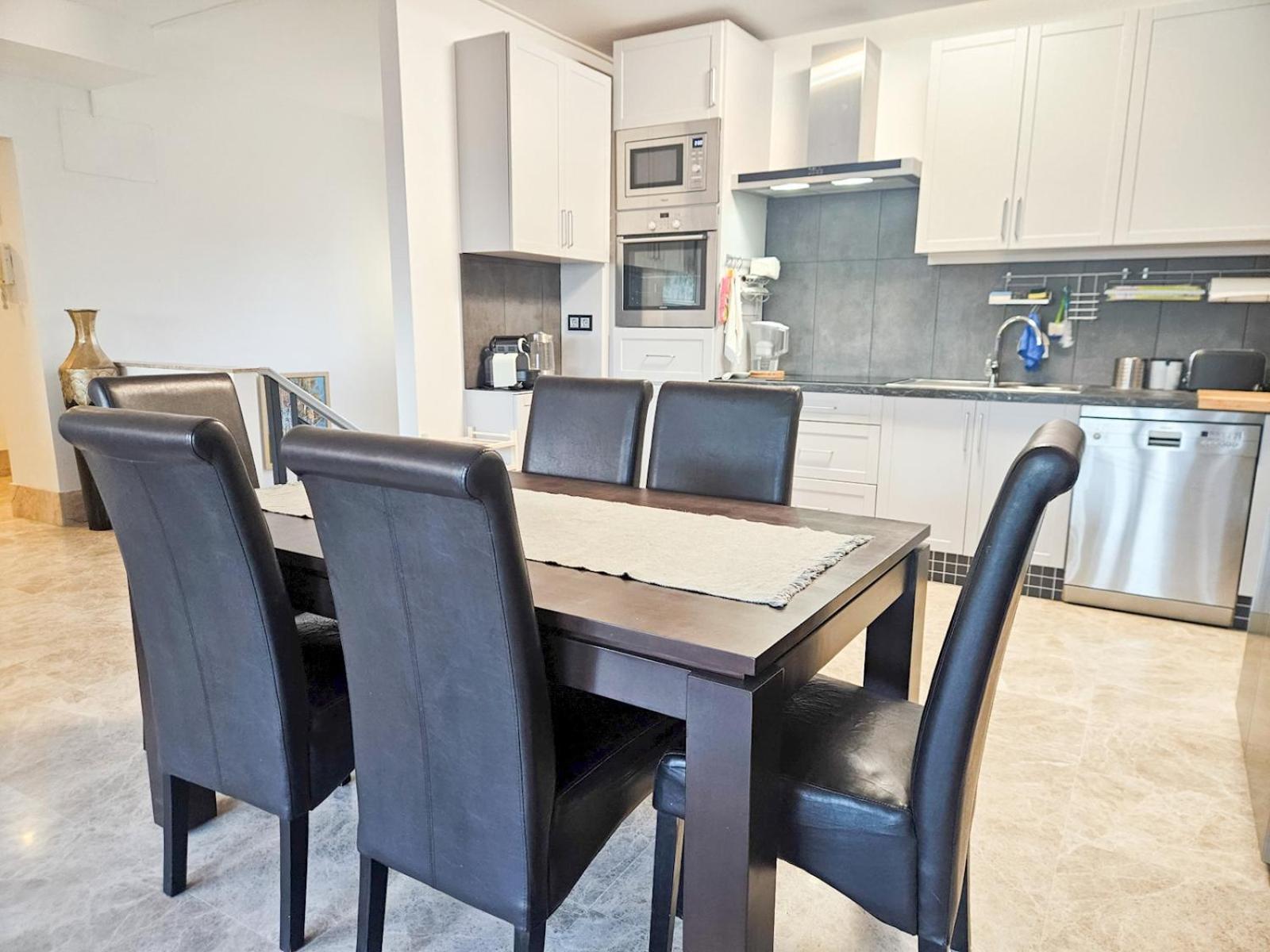 Pass The Keys Spacious 4-bed With Jacuzzi Bbq * Marbella