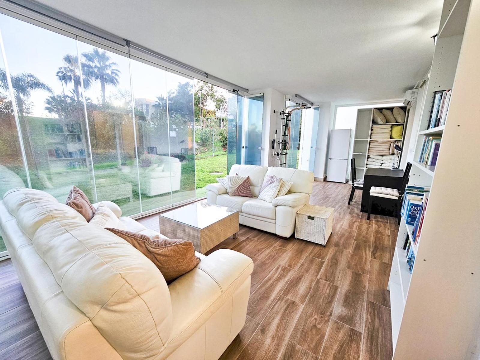 Pass The Keys Spacious 4-bed With Jacuzzi Bbq Holiday home Marbella