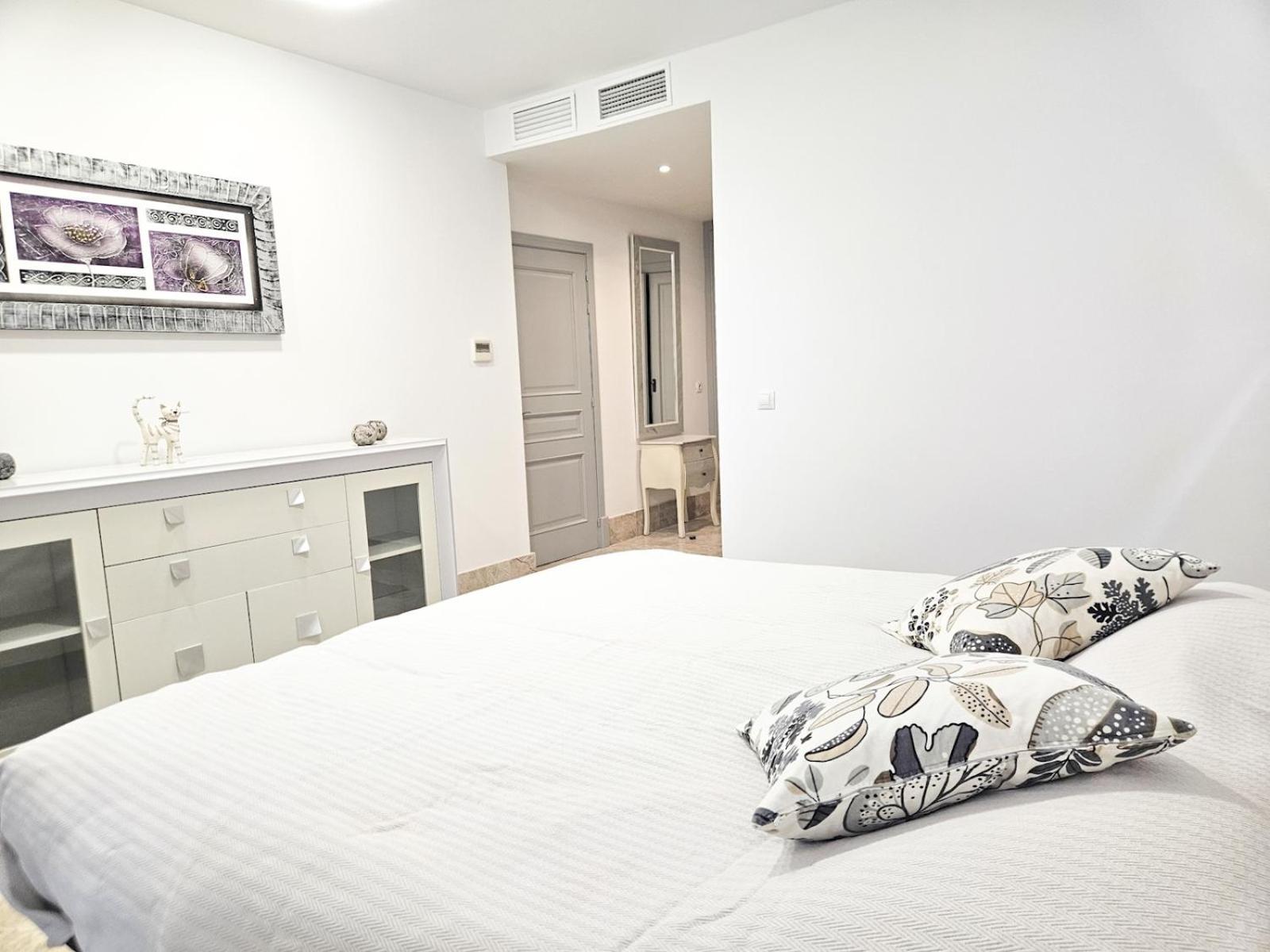 Pass The Keys Spacious 4-bed With Jacuzzi Bbq * Marbella